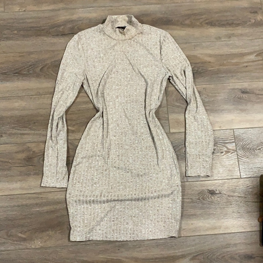 🔴 Mock Neck Sweater Dress